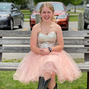 Meet your Posher, Mckenzie